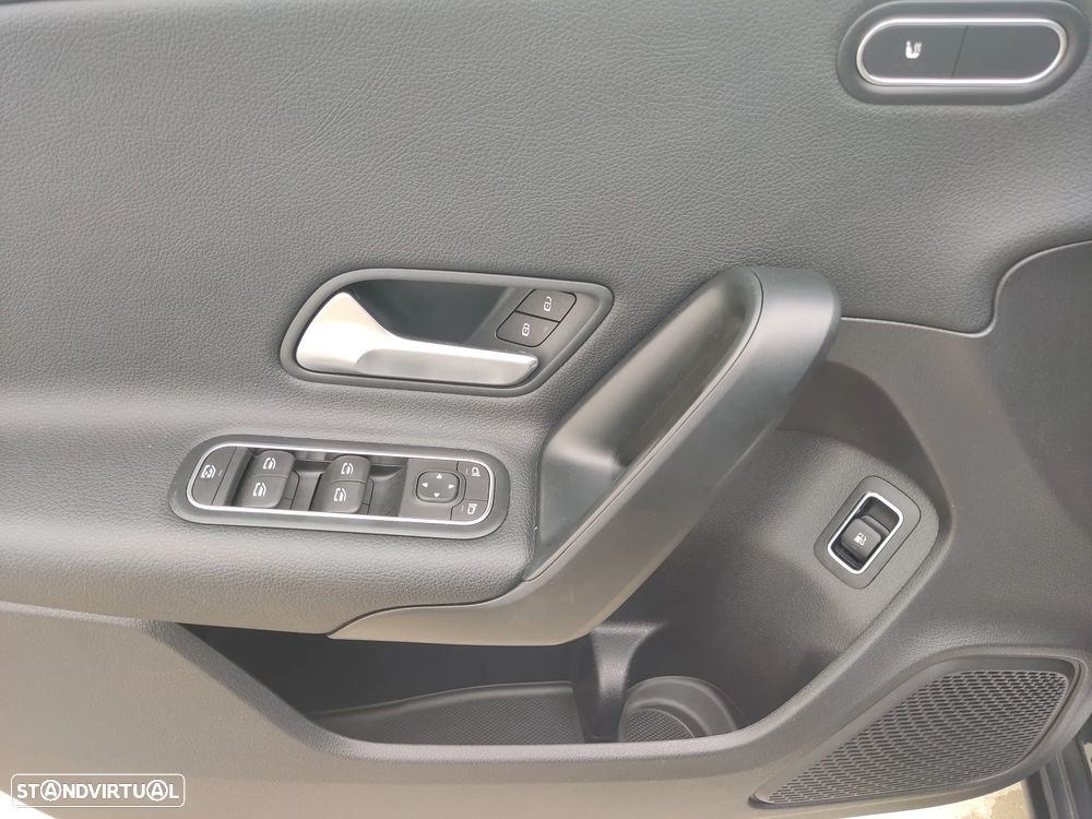 Mercedes-Benz A 250 - 24