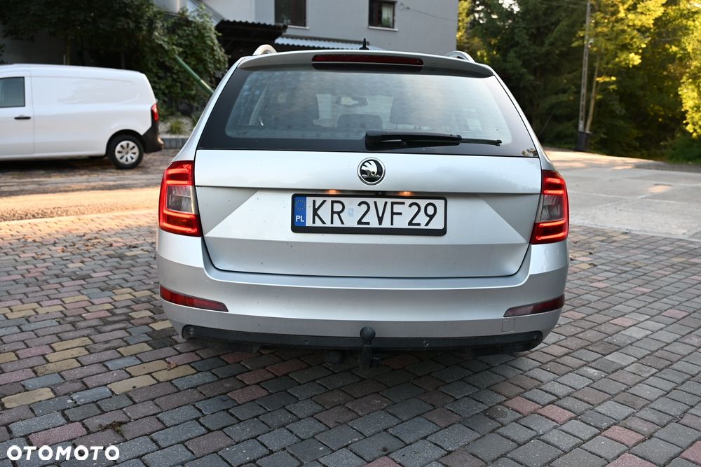 Skoda Octavia 1.8 TSI (Green tec) 4x4 DSG Style - 17