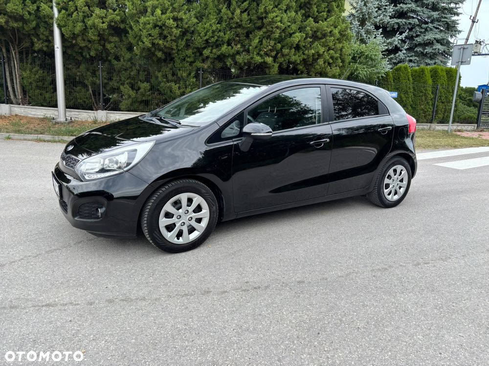 Kia Rio 1.2 Dream Team Edition - 15