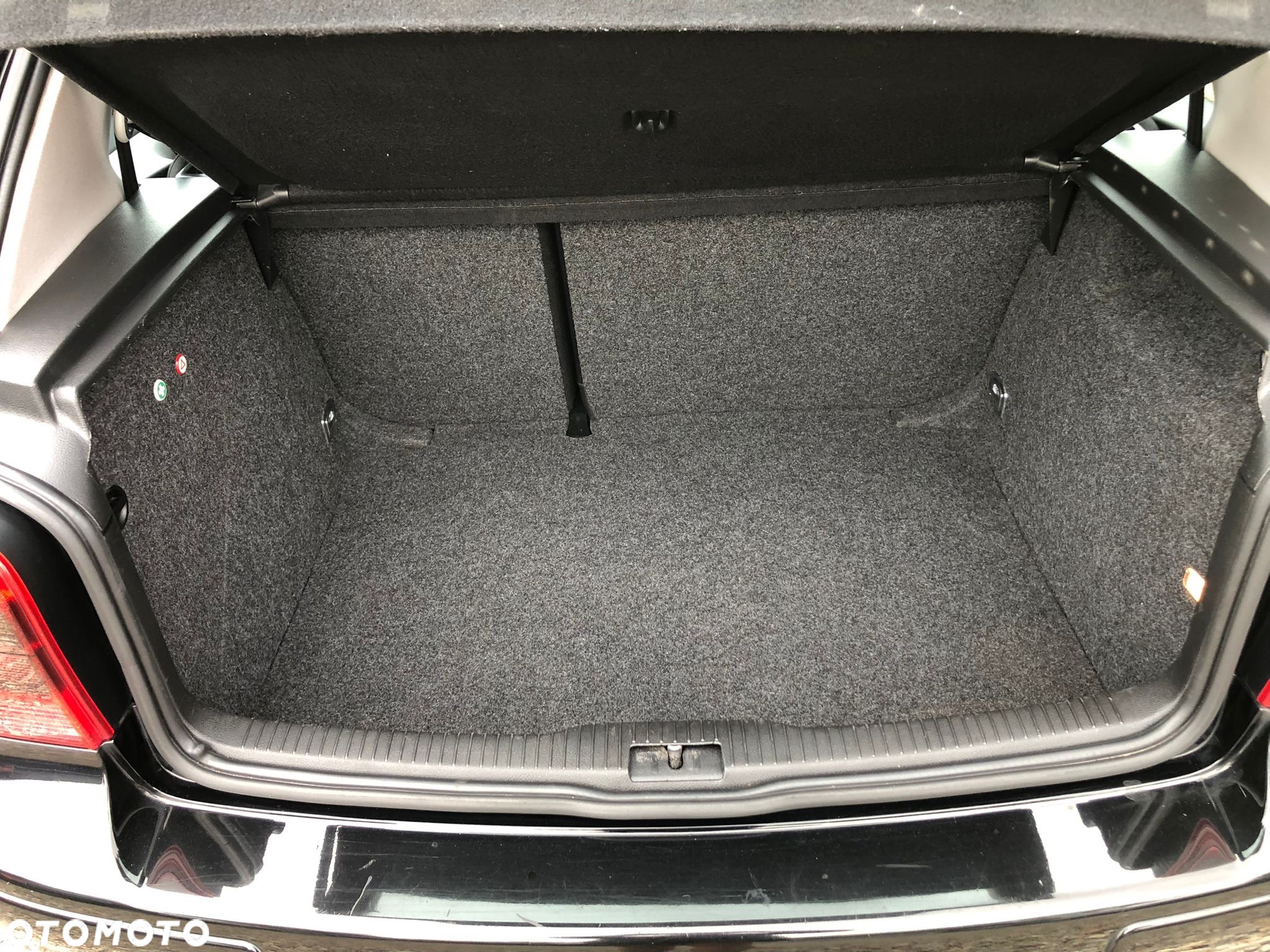 Volkswagen Golf V 1.6 GT Sport - 23