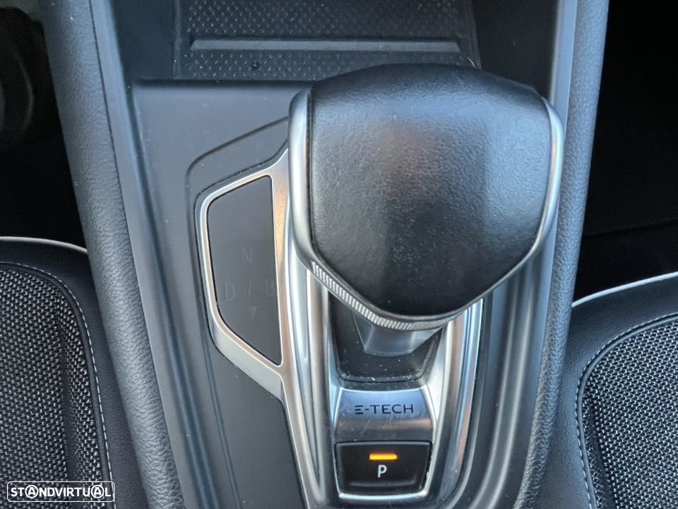 Renault Captur 1.6 E-Tech Plug-In Intens - 17