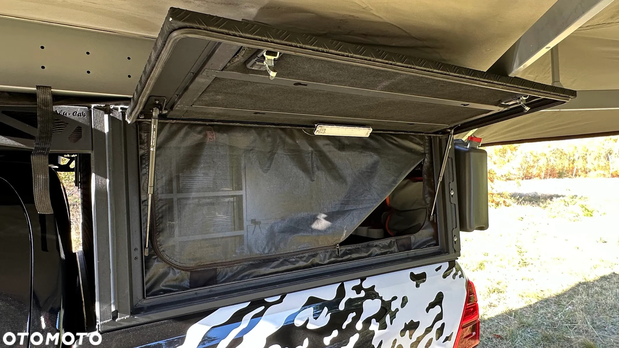 Toyota Hilux 2.8 D-4D Double Cab SR5+ 4x4 - 14