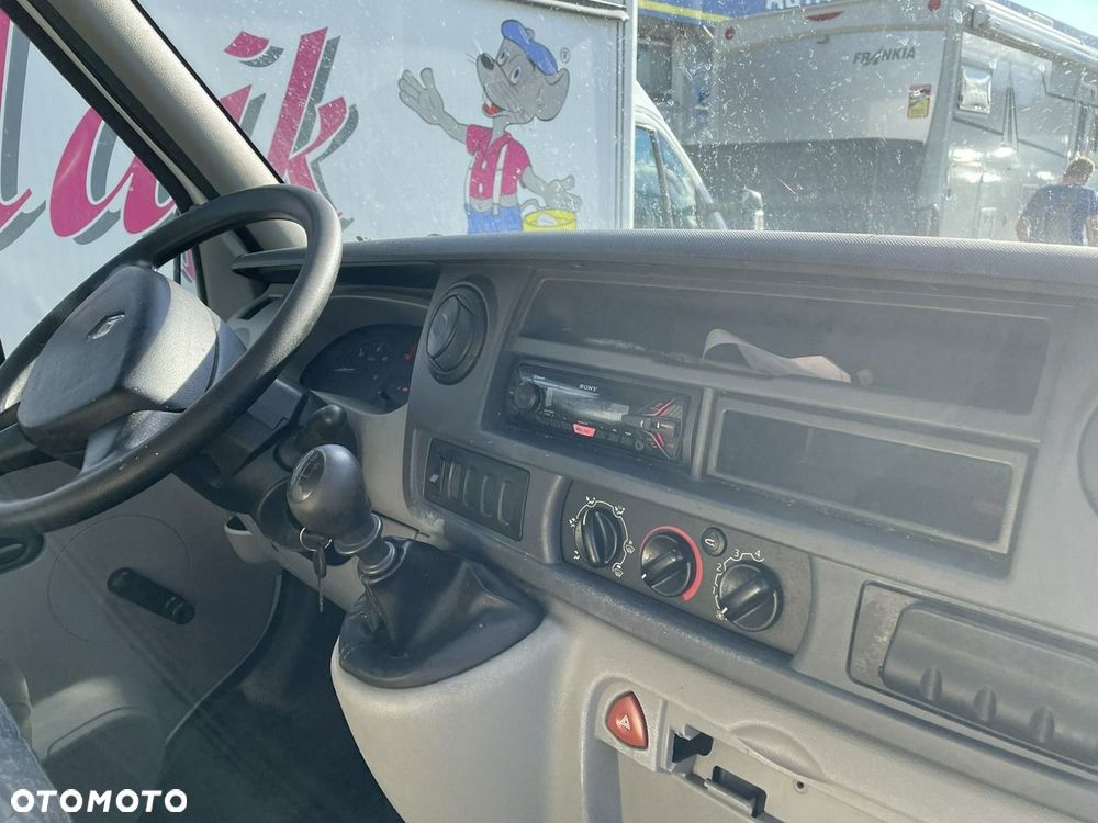 Renault Master - 25