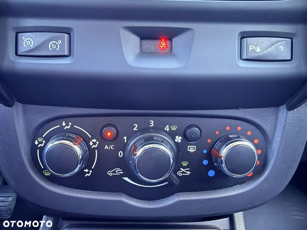 Dacia Duster 1.5 dCi Ambiance - 29