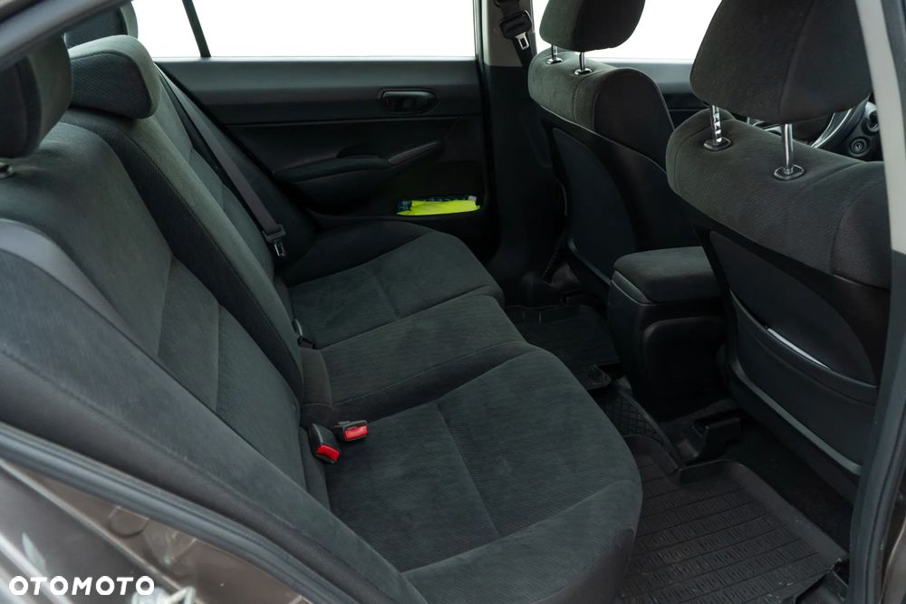 Honda Civic 1.8 Comfort - 15