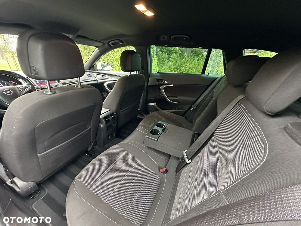 Opel Insignia - 22