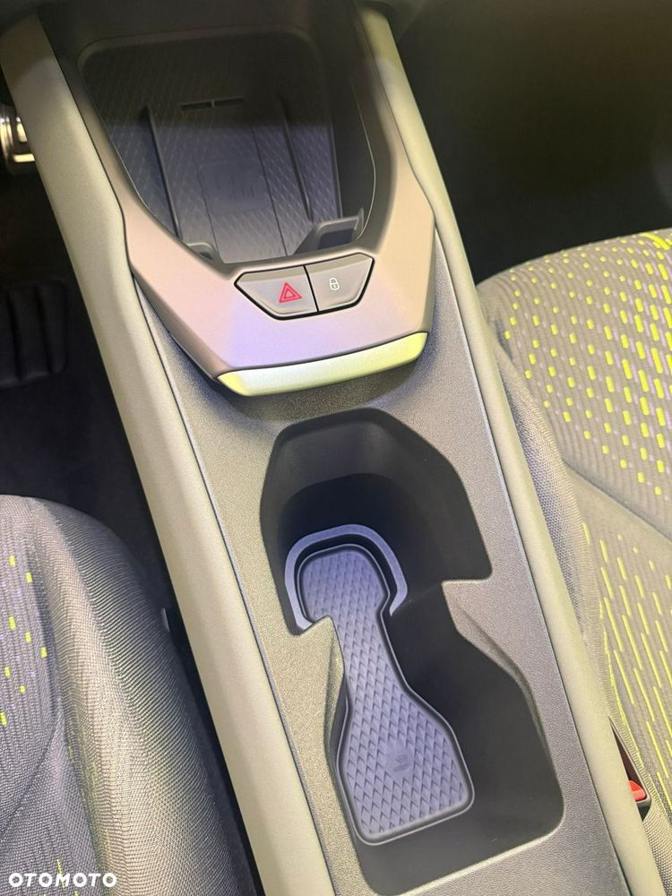 Cupra Raval - 13