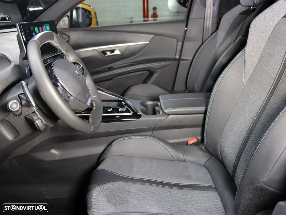 Peugeot 5008 1.5 BlueHDi Allure Pack EAT8 - 10