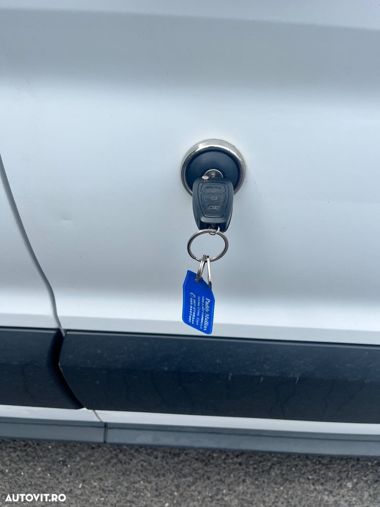 Ford Transit - 9