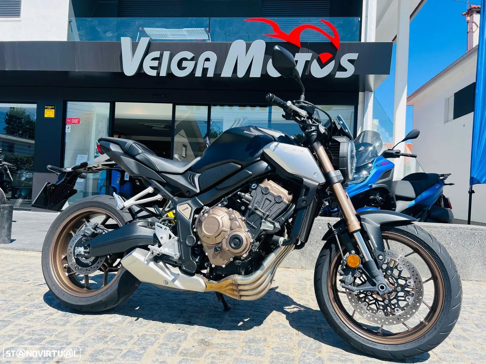 Honda CB 650R - 1