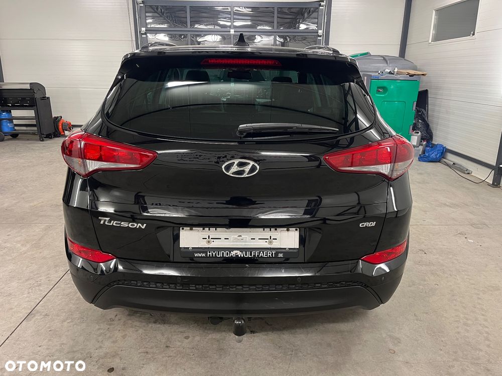 Hyundai Tucson blue 1.7 CRDi 2WD Intro Edition - 8