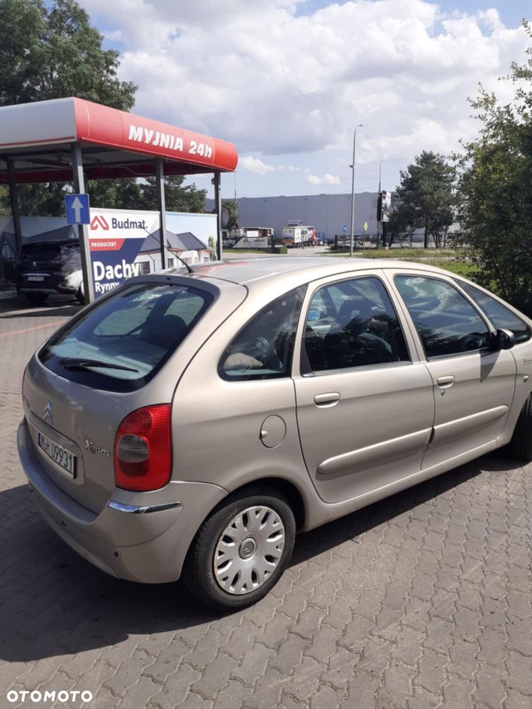 Citroën Xsara Picasso 1.6i 16V SX - 11