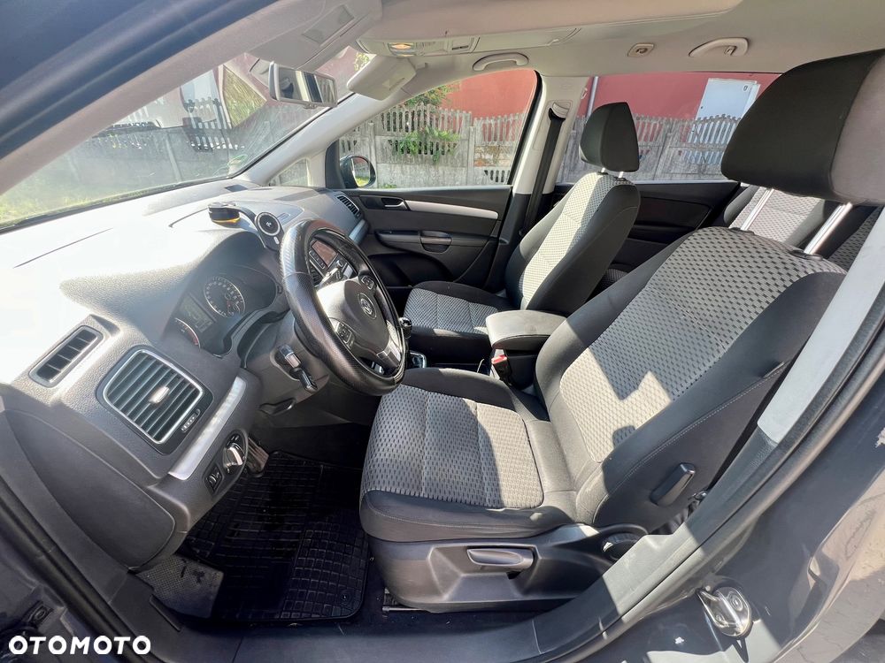 Volkswagen Sharan 2.0 TDI DPF BlueMotion Comfortline - 12