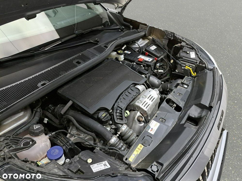 Peugeot 2008 - 14