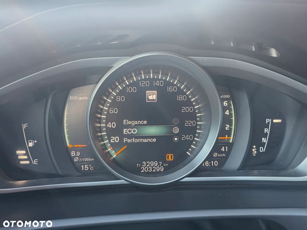Volvo V40 - 27
