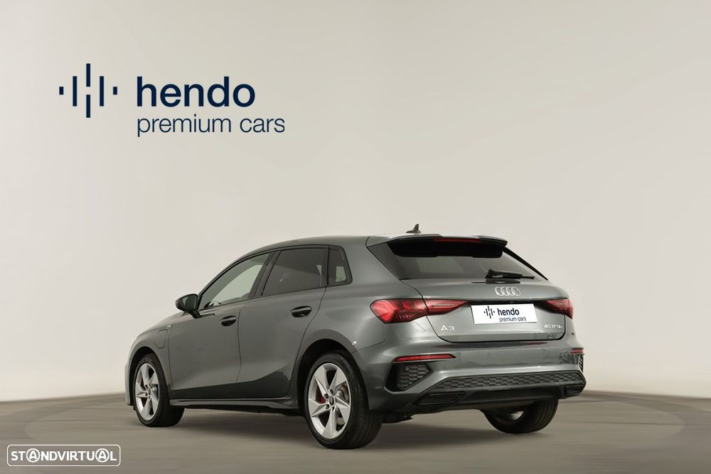 Audi A3 Sportback 45 TFSIe S line - 4