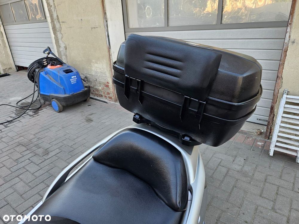 Honda Silver Wing - 8