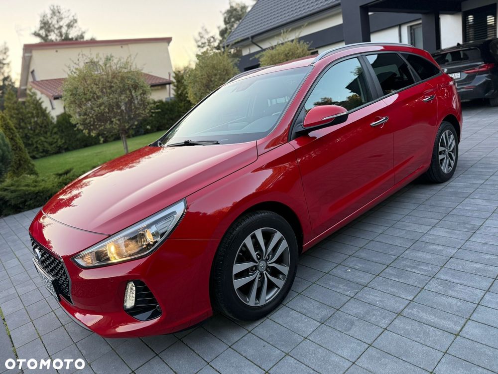 Hyundai i30 Kombi 1.6 CRDI Style - 1