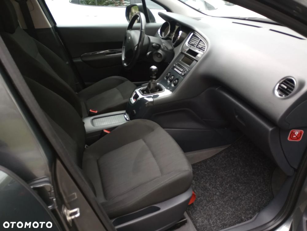 Peugeot 5008 1.6 HDi Premium - 7