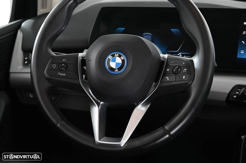 BMW 225xe Active Tourer e xDrive - 18