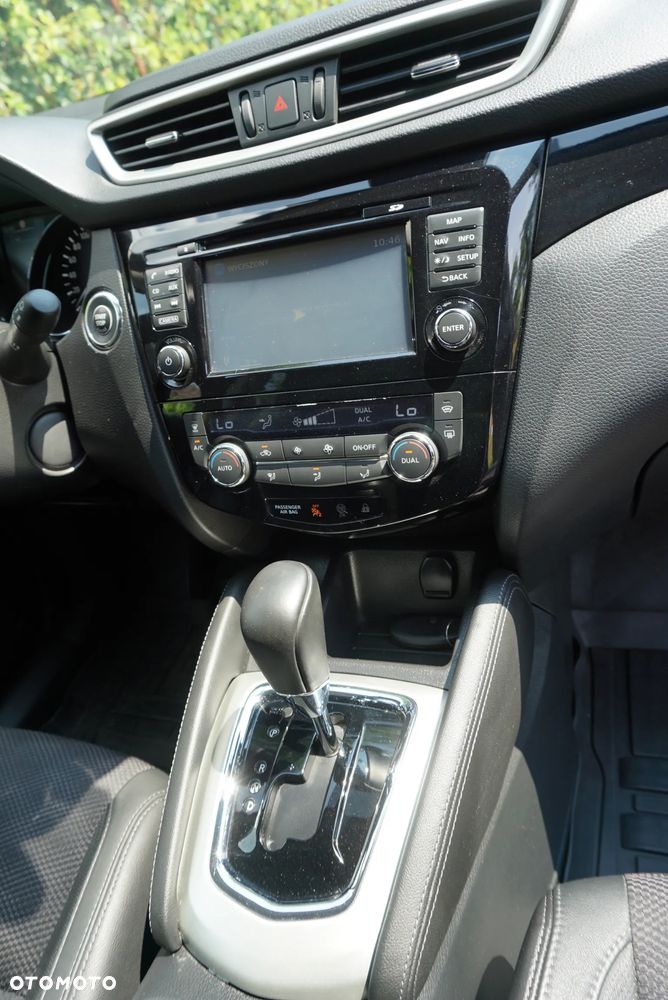 Nissan Qashqai 1.2 DIG-T Tekna Xtronic - 21