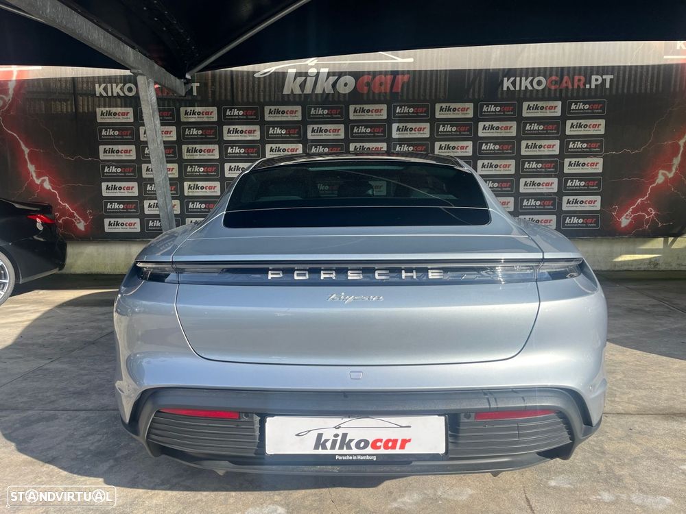 Porsche Taycan Standard - 7