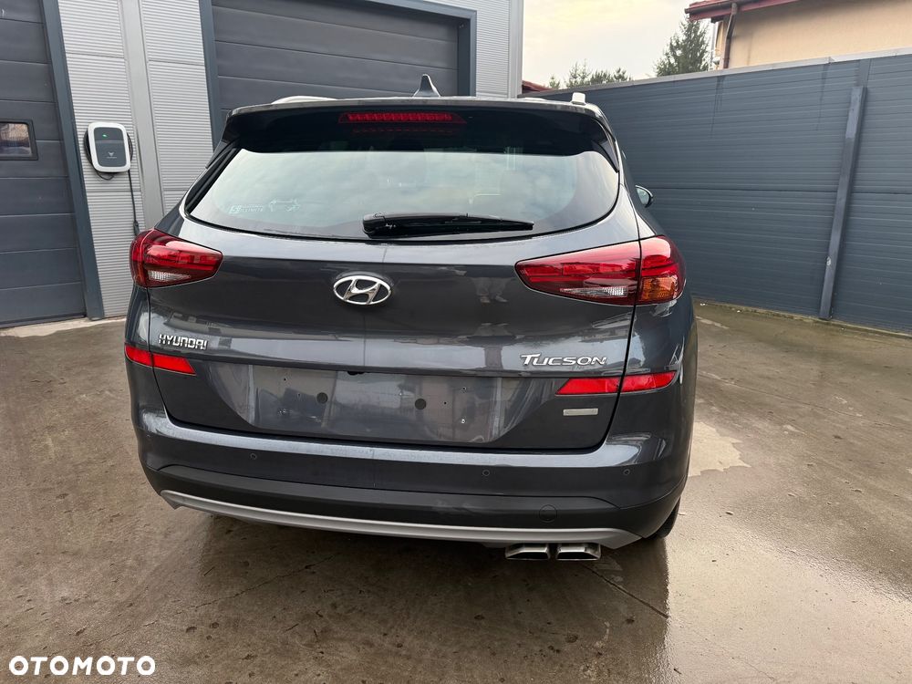 Hyundai Tucson 1.6 CRDi 48V-Hybrid 4WD DCT Select - 16