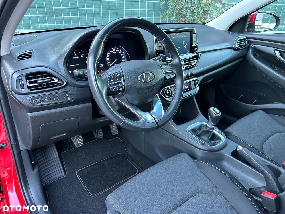Hyundai i30 1.6 D Comfort - 19