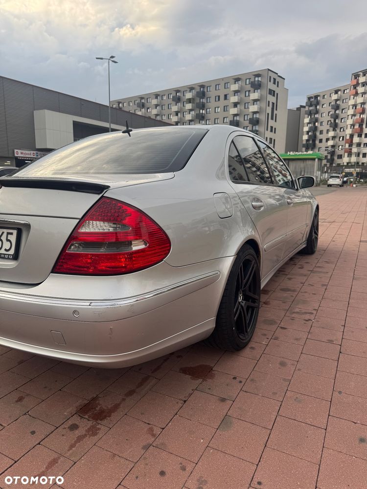 Mercedes-Benz Klasa E 500 T Avantgarde - 4