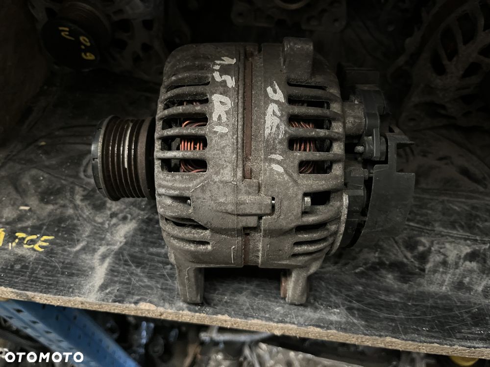 Alternator 1.5 DCI Renault Scenic II Megane II 8200660034 - 1