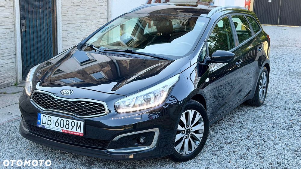Kia Ceed - 1