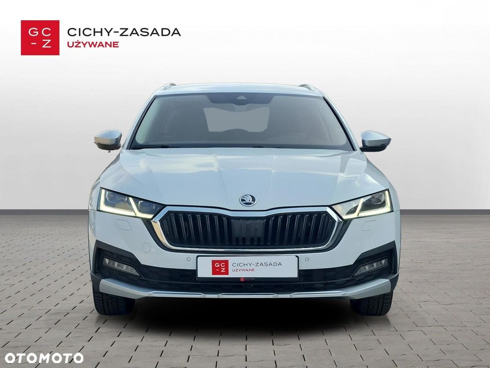 Skoda Octavia 2.0 TDI 4x4 Scout DSG - 2
