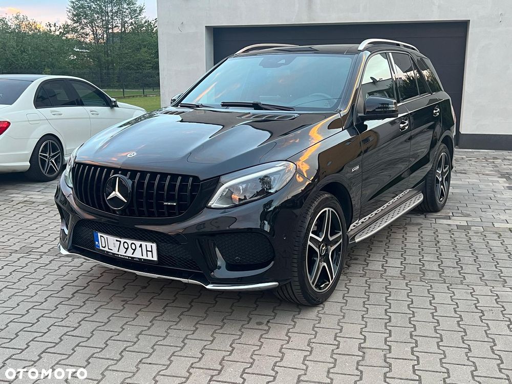 Mercedes-Benz GLE AMG 43 4Matic 9G-TRONIC AMG Line - 1