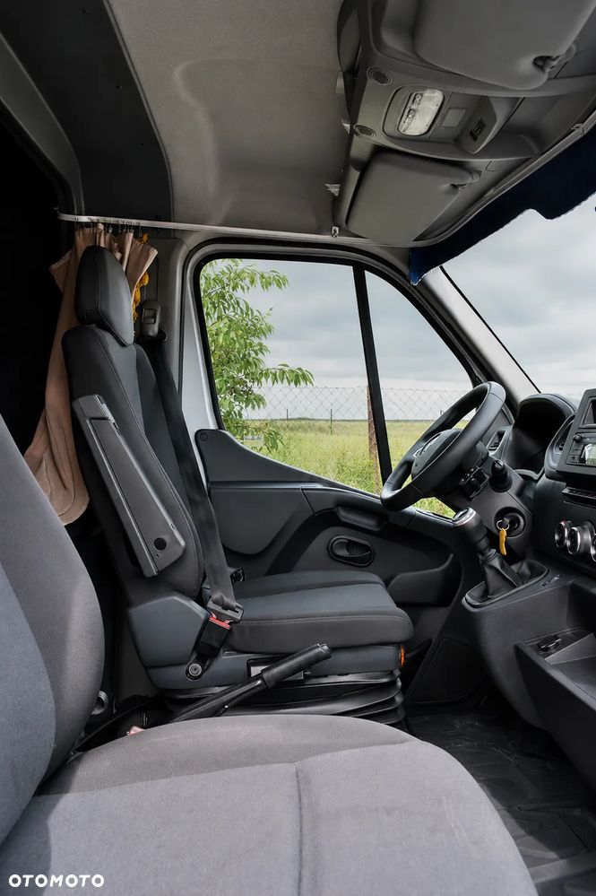 Renault Master - 15