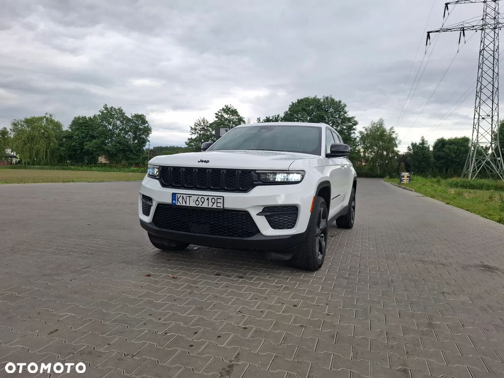 Jeep Grand Cherokee - 2
