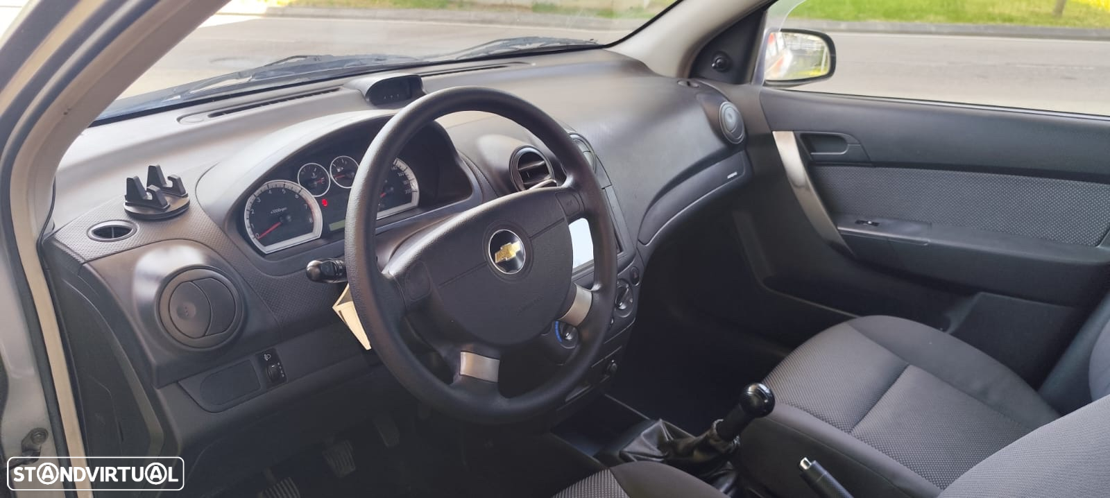Chevrolet Aveo 1.2 LS - 11
