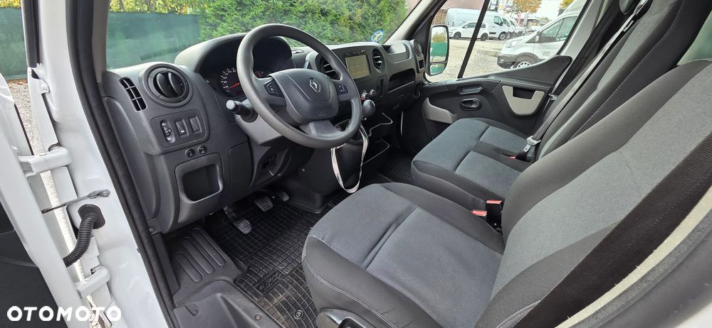 Renault Master - 17
