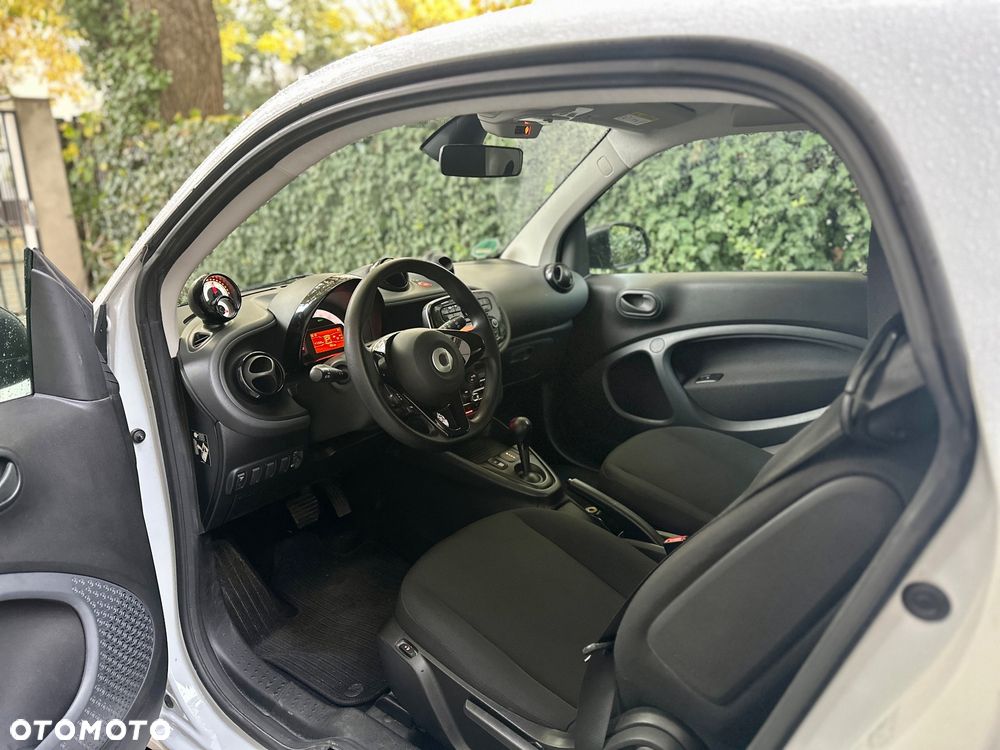 Smart Fortwo coupe EQ - 11