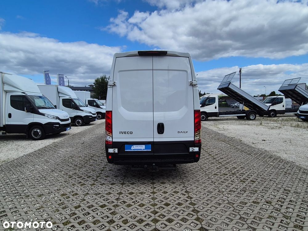 Iveco Daily 35S16 Hi-Matic L4H2, Brygadówka 7 osób, MAXI blaszak, HAK 3.5T, klimatyzacja - 8