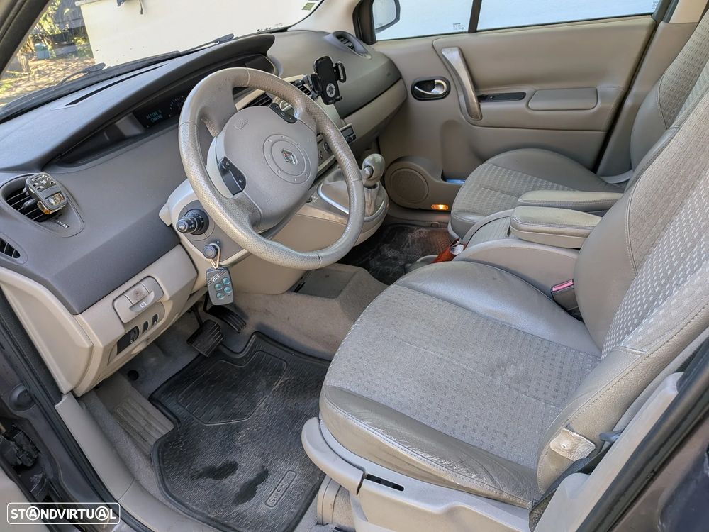 Renault Scénic 1.6 Privilège Luxe Auto. - 5