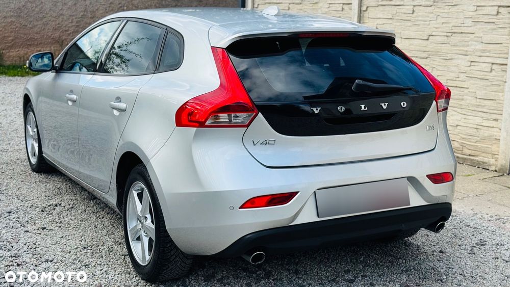 Volvo V40 D4 Inscription - 30