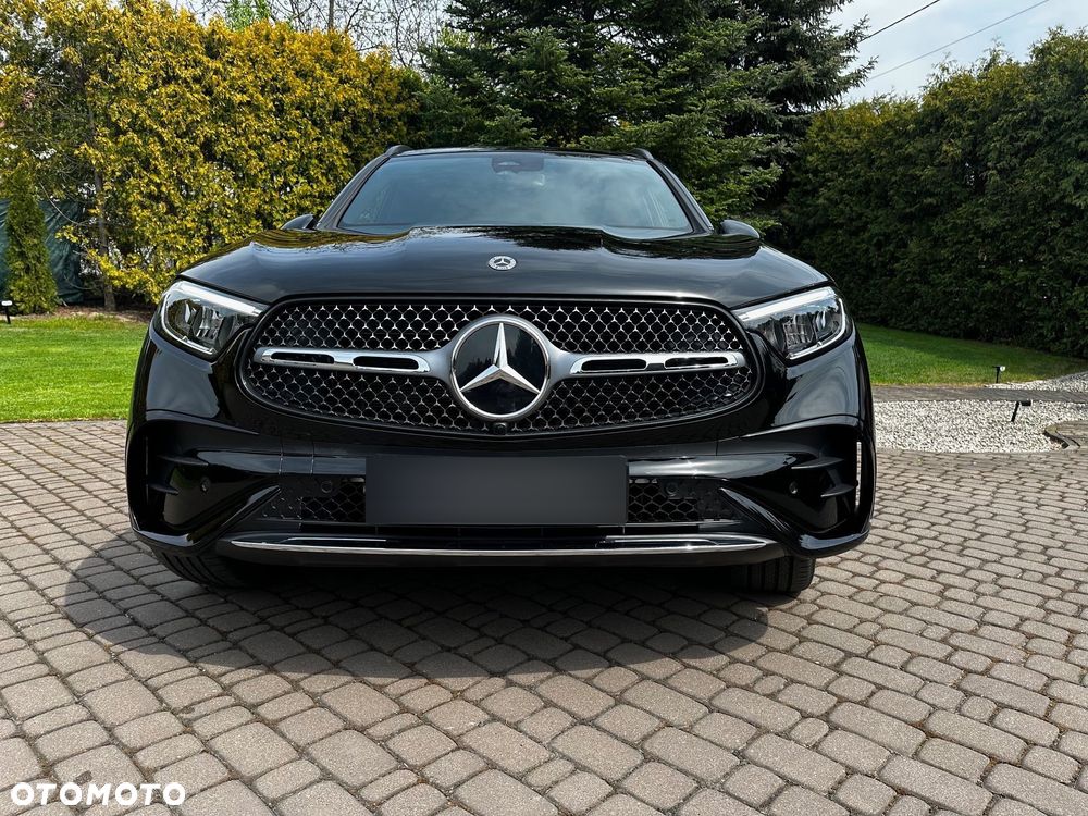Mercedes-Benz GLC - 1