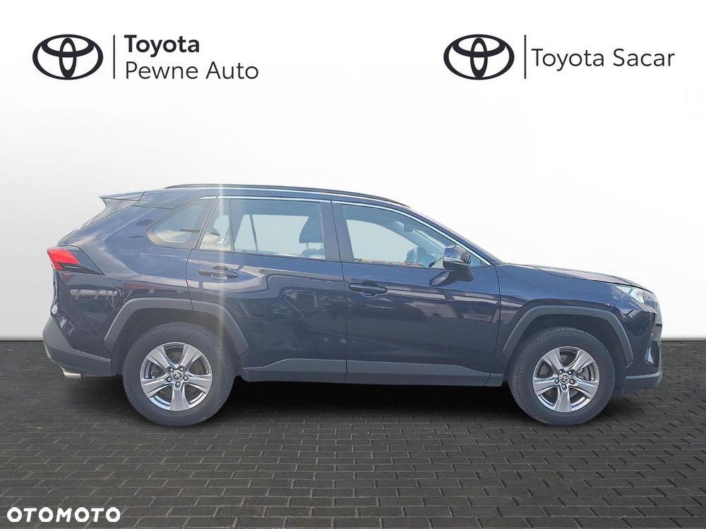Toyota RAV4 - 6