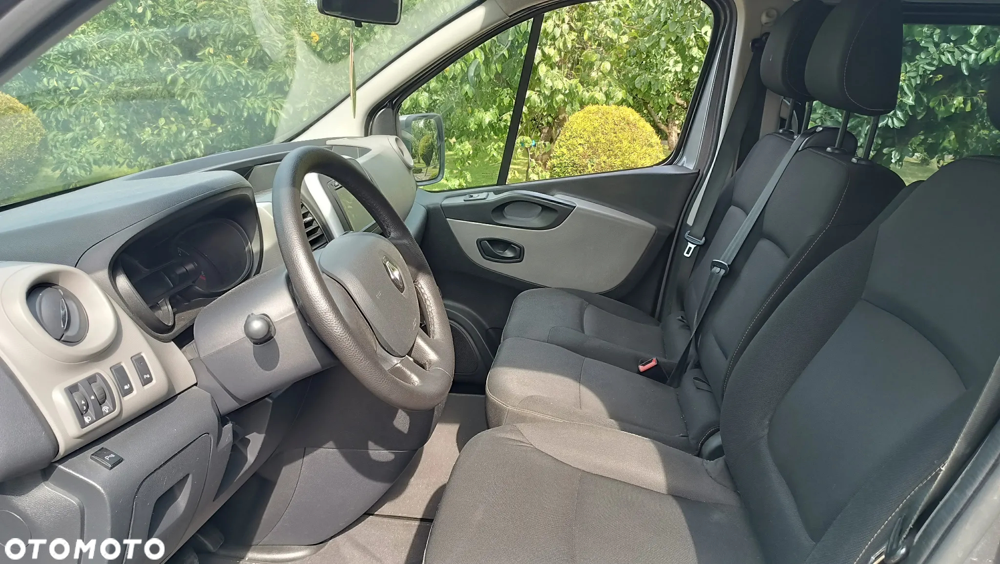 Renault Trafic - 9