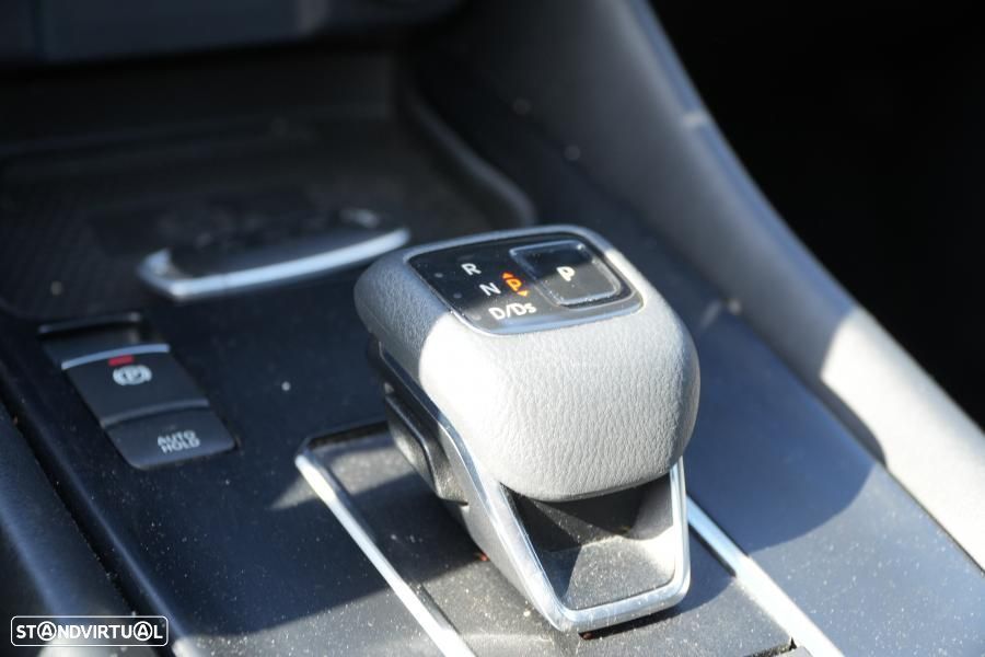 Nissan Qashqai 1.3 DIG-T N-Connecta Xtronic - 16