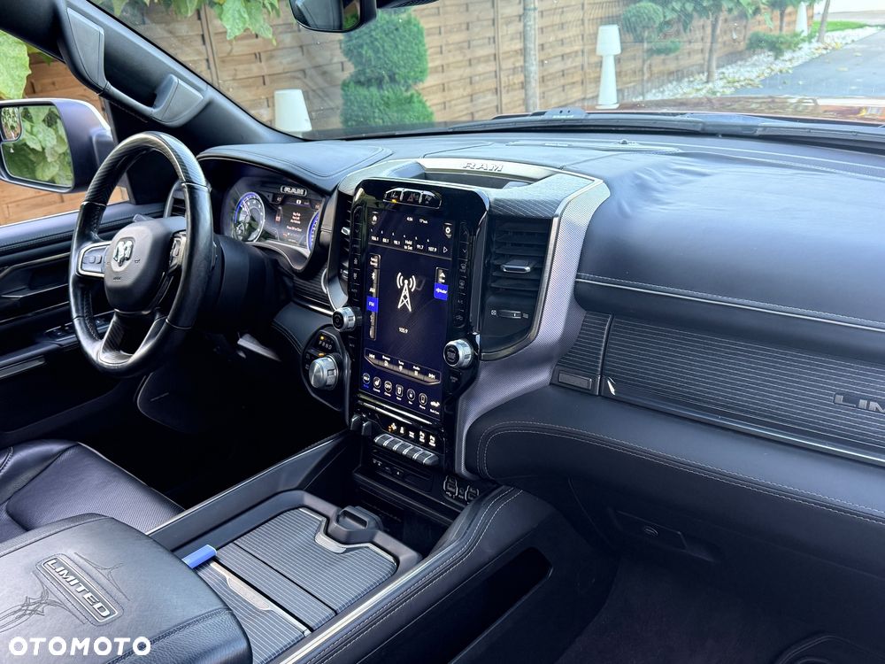 Dodge RAM 5.7 4x4 - 6
