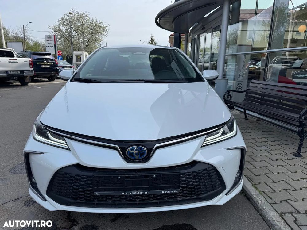 Toyota Corolla 1.8 HSD Business - 3