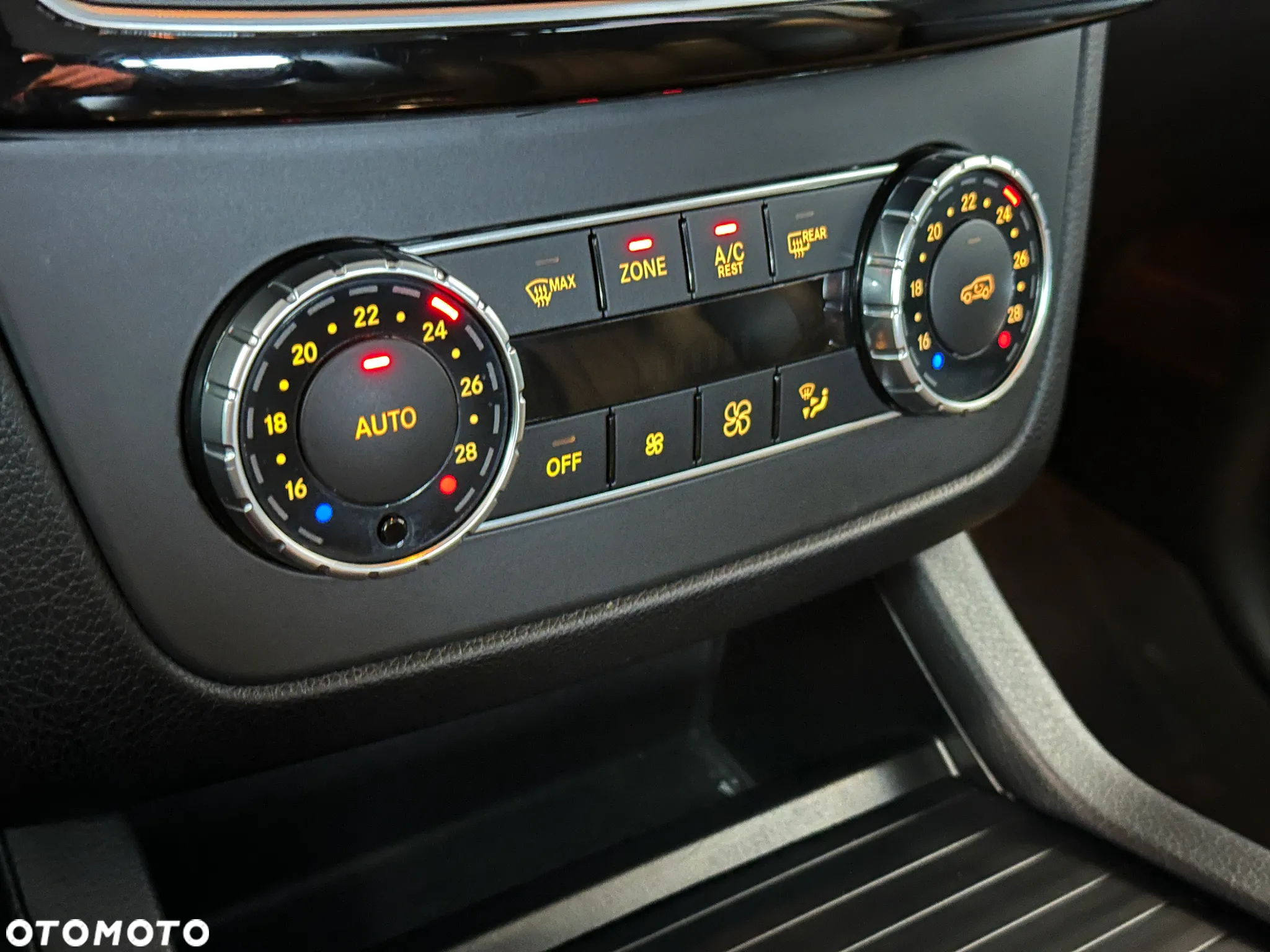 Mercedes-Benz GLE 250 d 4-Matic - 19