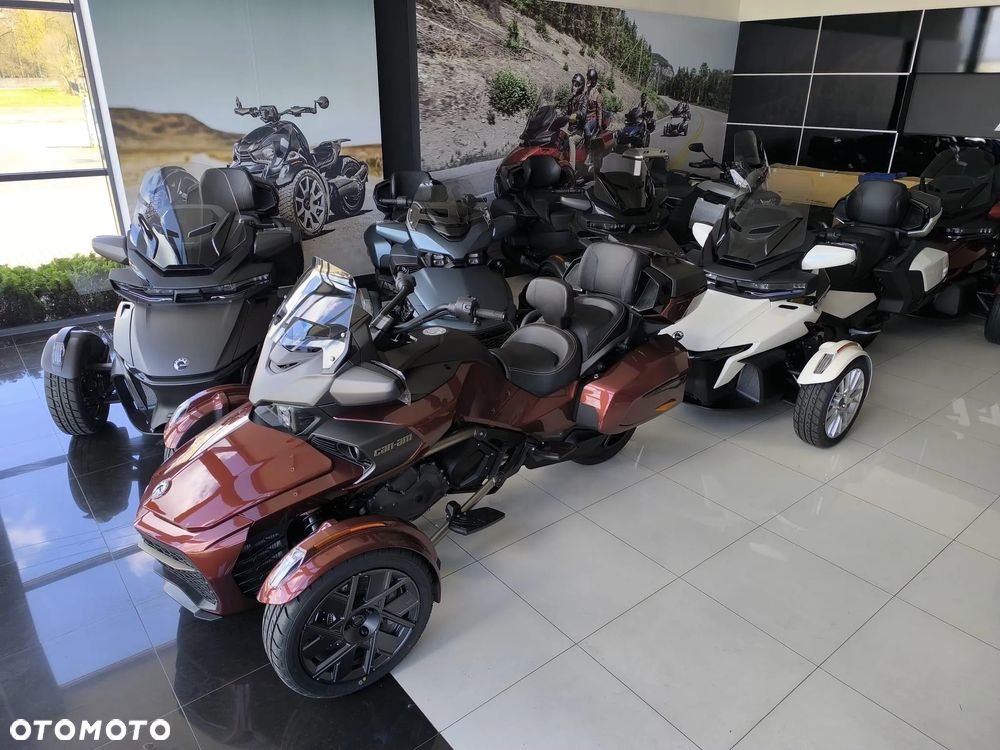 Can-Am Spyder - 5