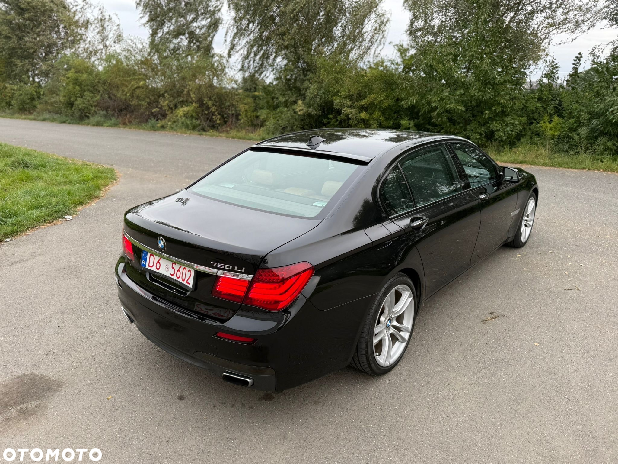 BMW Seria 7 750Li - 2